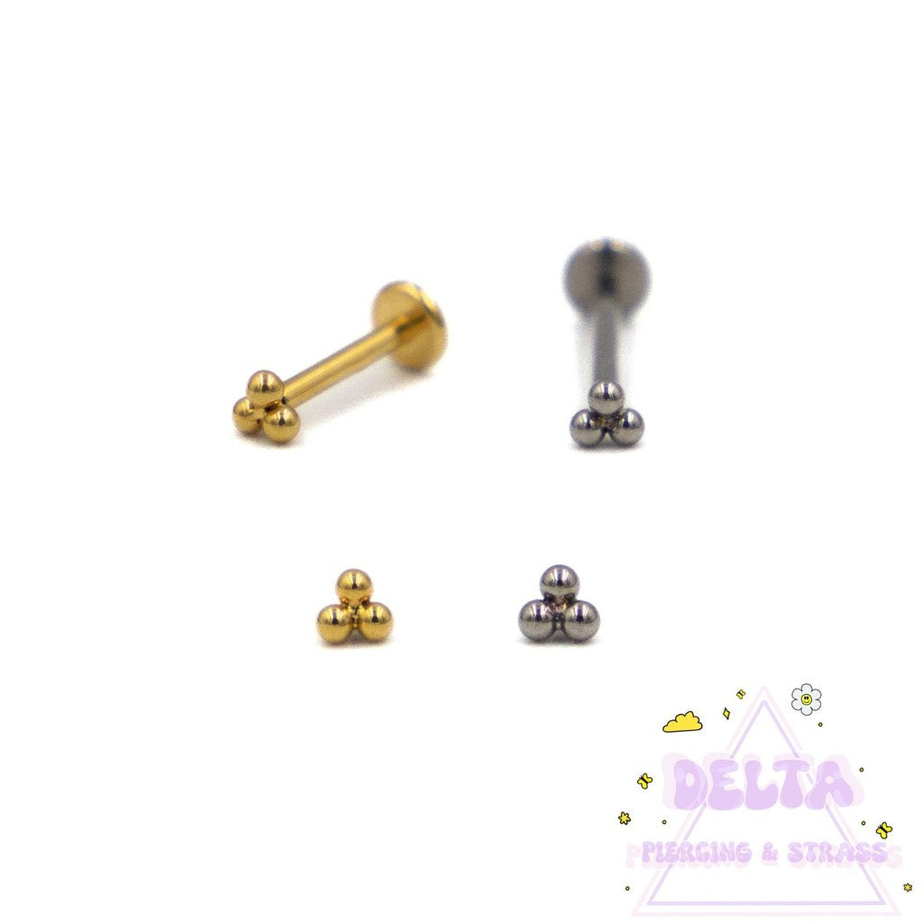 Piercing en titane – Triangle minimaliste 3 billes