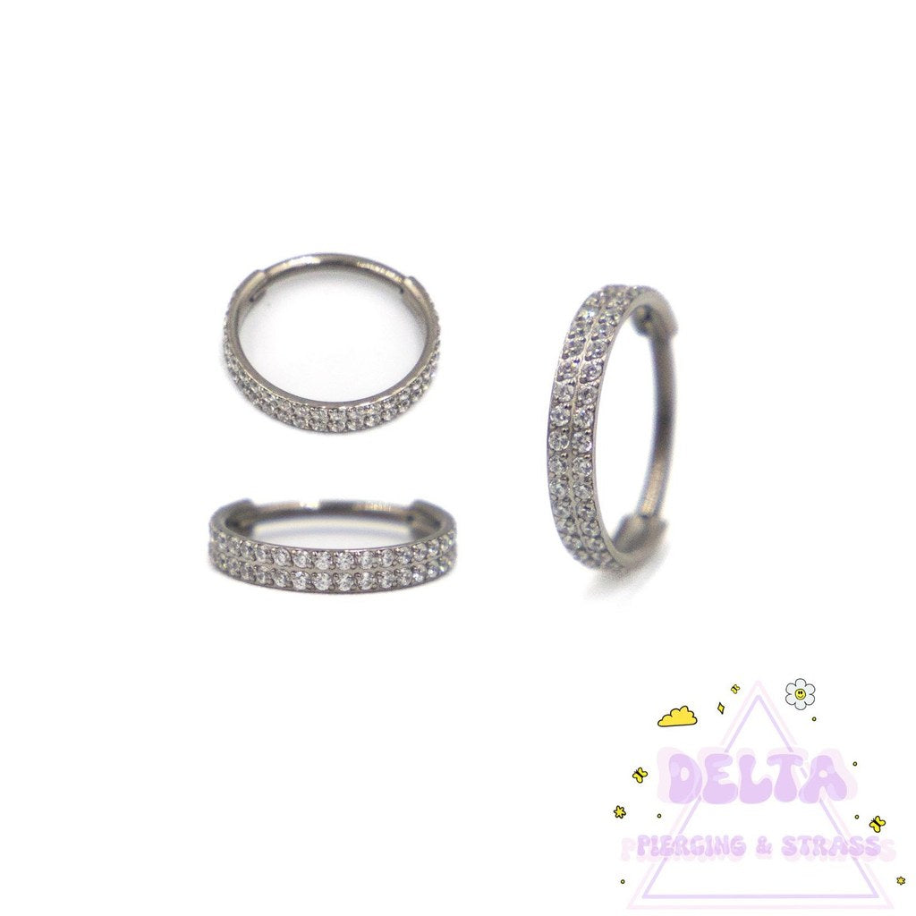 Anneau en titane 10 mm double rangée de strass